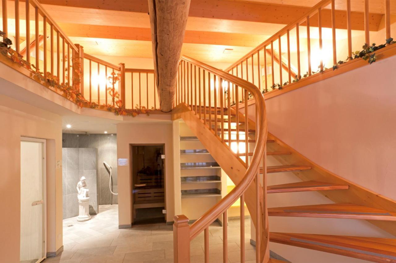 Albergo Croce Bianca Poschiavo Exterior photo